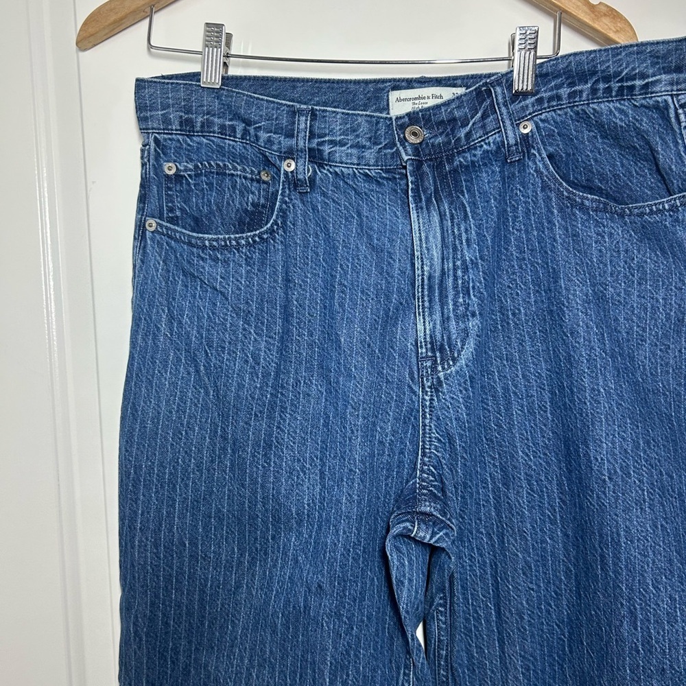 Abercrombie & Fitch The Loose High Rise Relaxed Pinstripe Blue Jeans size 32 - Picture 10 of 15